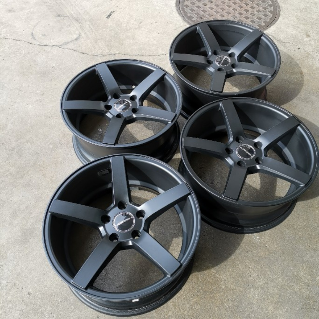 2nd Hand Vossen CV3 (replica) 17" Matt Black. (Special bundle new tyre