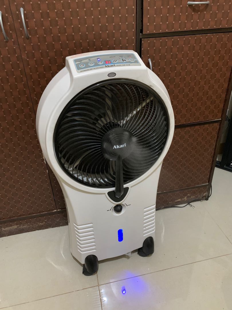 akari rechargeable mist fan with 