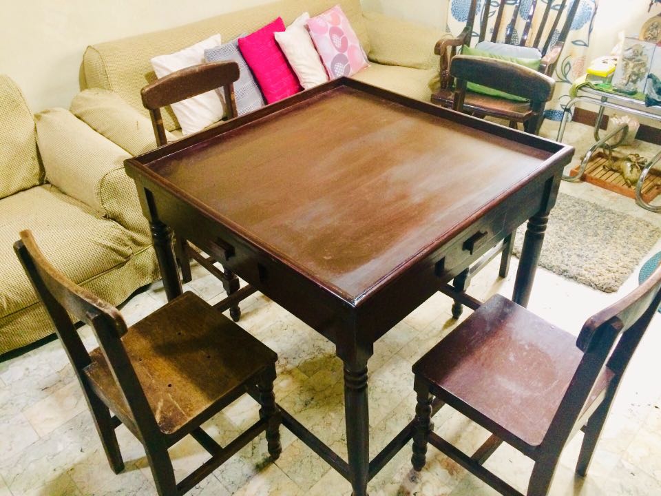 Antique top mahjong table