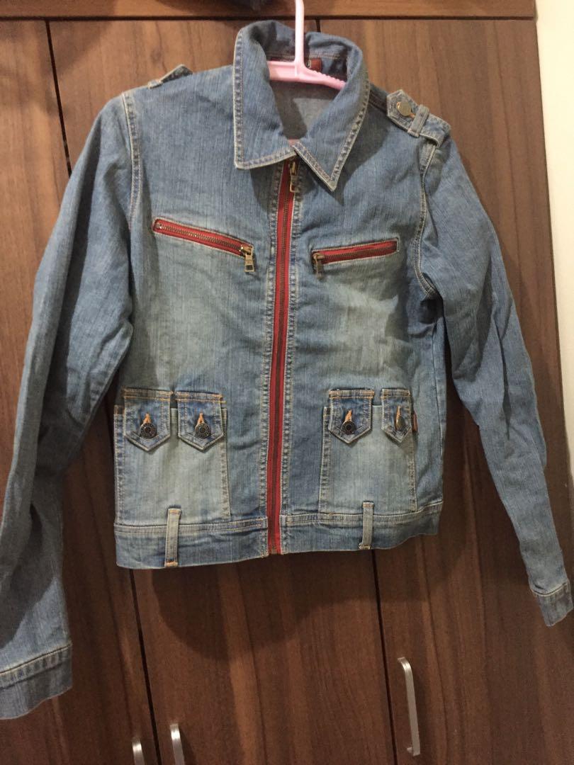 Bang Bang Jeans Jacket, Women's Fashion, Tops, Others Tops on Carousell