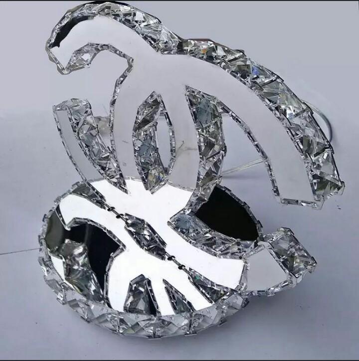 Chanel discount crystal lamp