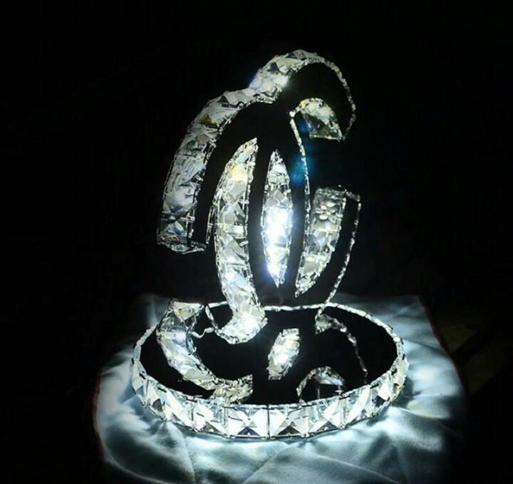 Chanel crystal table lamp best sale