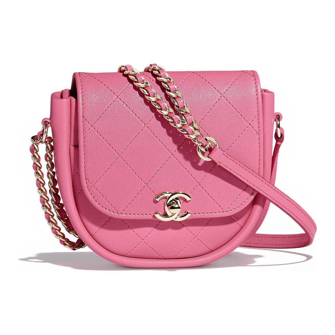 chanel messenger bag