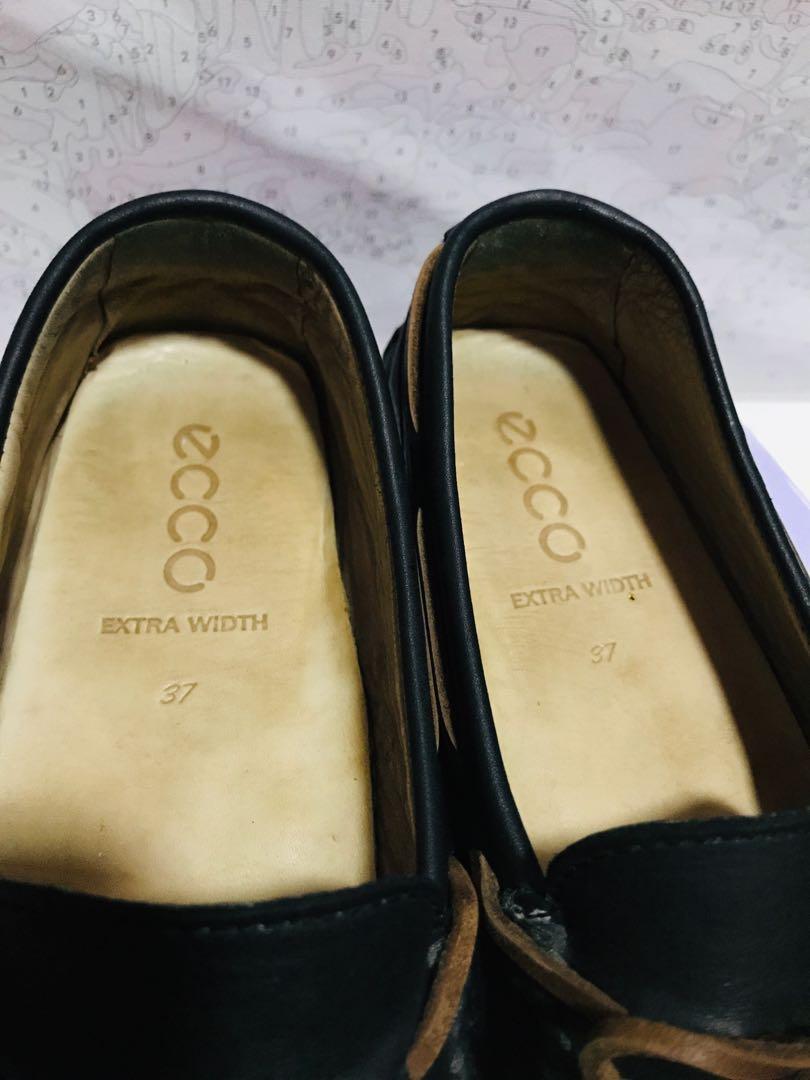 Ecco leather loafer extra width 