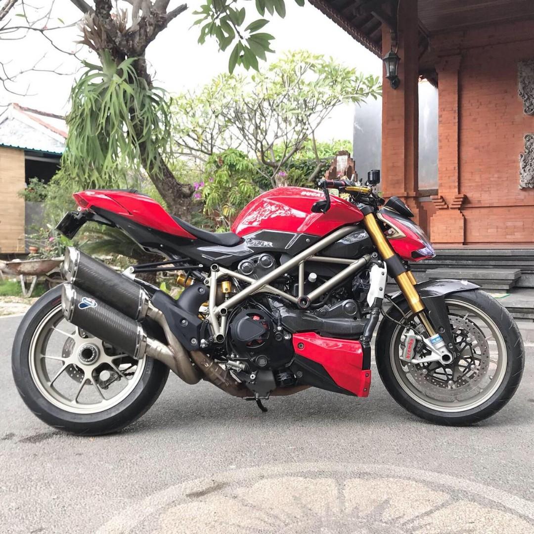 Jual sales ducati streetfighter