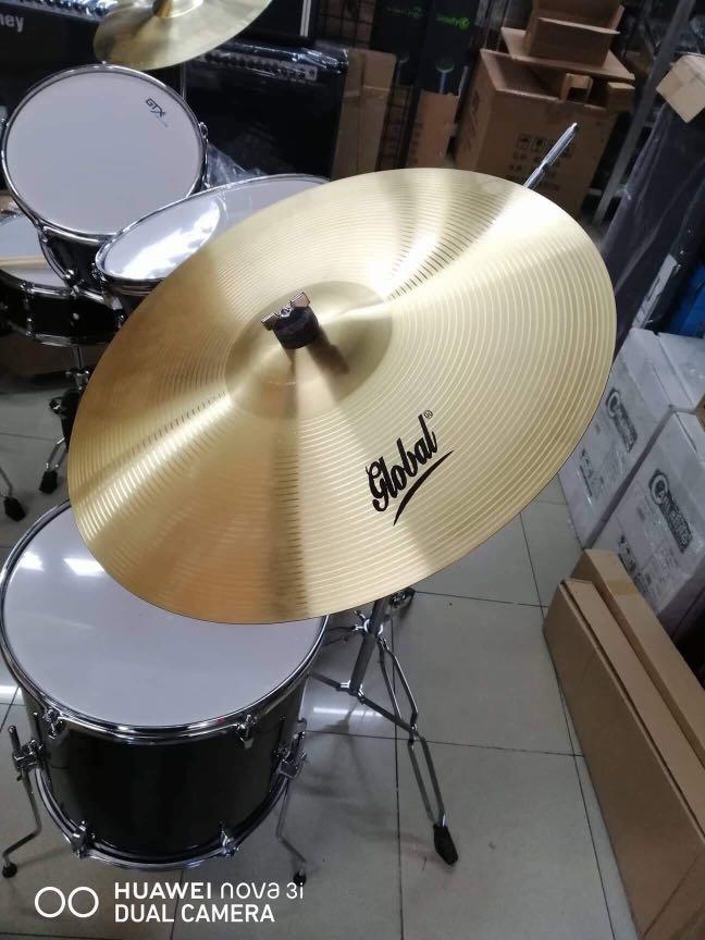 Gtx drum set, Hobbies & Toys, Music & Media, Musical Instruments on