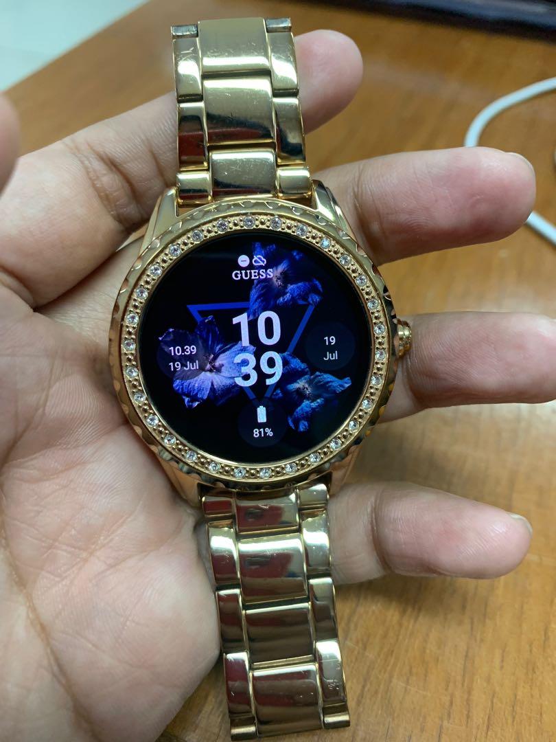 Guess online women's smartwatch
