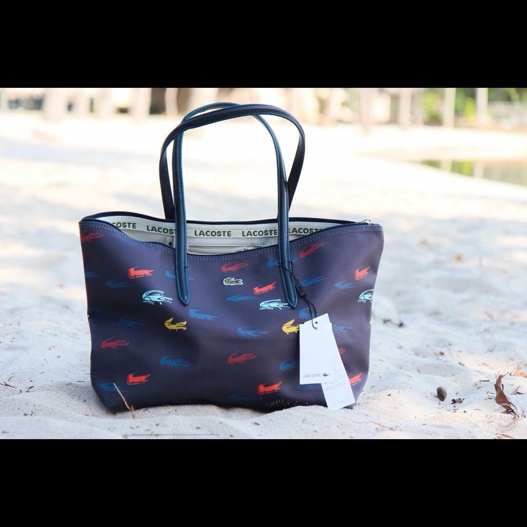 Artwork tote sales bag price