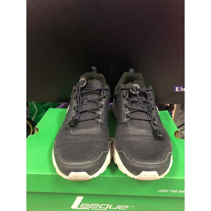 LEAGUE Vader Running Shoes/sepatu lari, Fesyen Pria, Sepatu , Sneakers di  Carousell