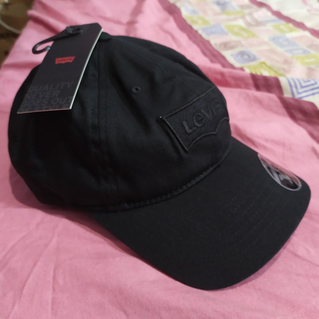 LEVI'S FLEXFIT CAP BLACK BNIP, Fesyen 