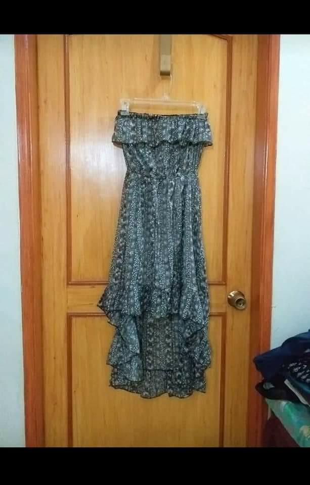 NewLook | Tube Dress (Category: Dresses) located in Malolos. Submitted by coolfox_22 (Listing ID 241940365, Image 1). Description: Unused Perfect for summer, outings, and beach Hawaiian/Boho/Summer Dress.