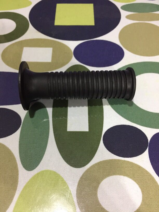 Throttle Grip Motorcycles Motorcycle Accessories On Carousell Throttle Grip Motorcycles Motorcycle Accessories On Carousell