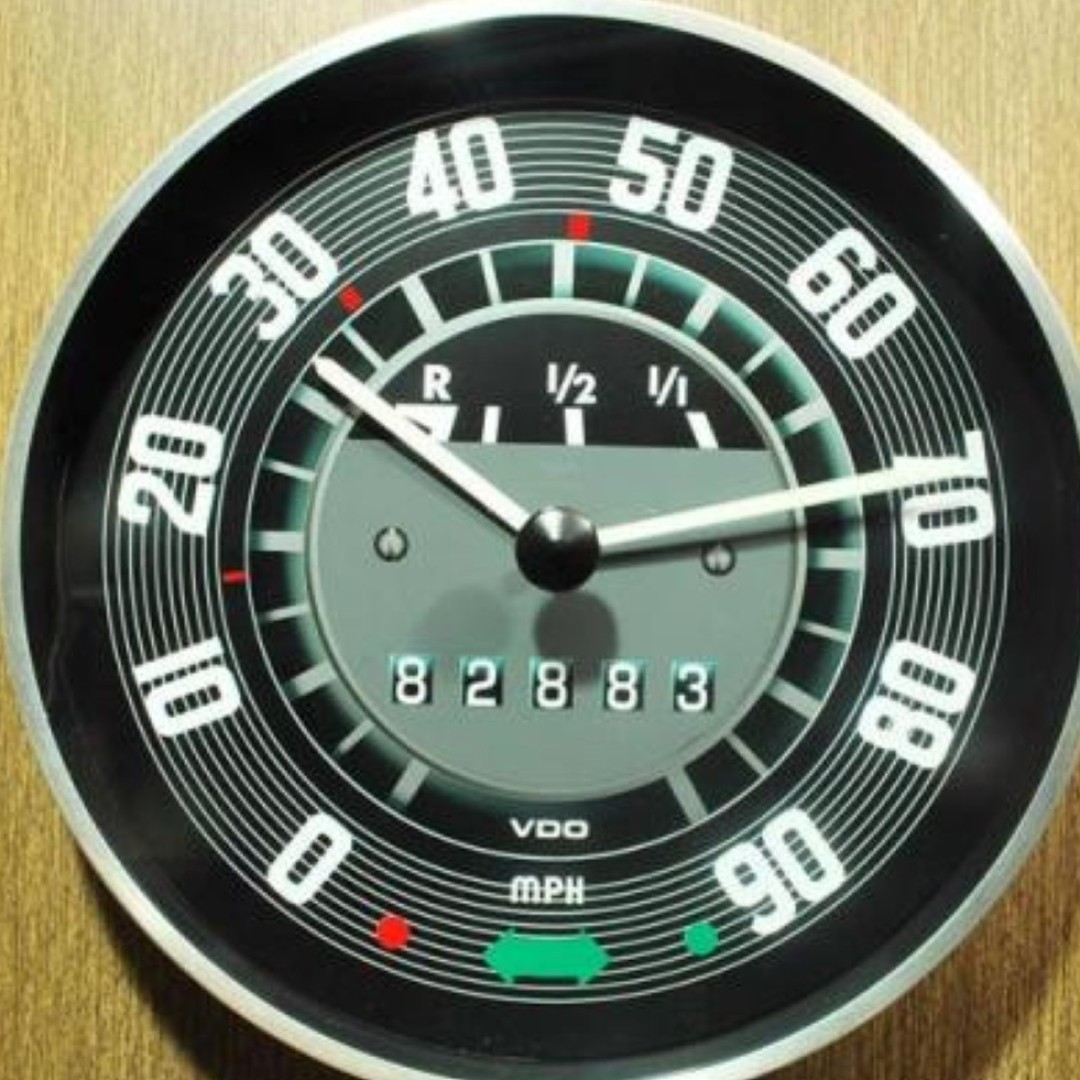 Volkswagen Beetle Bug Classic Speedometer Wall Clock Volkswagen Beetle Bug Classic Speedometer Wall Clock