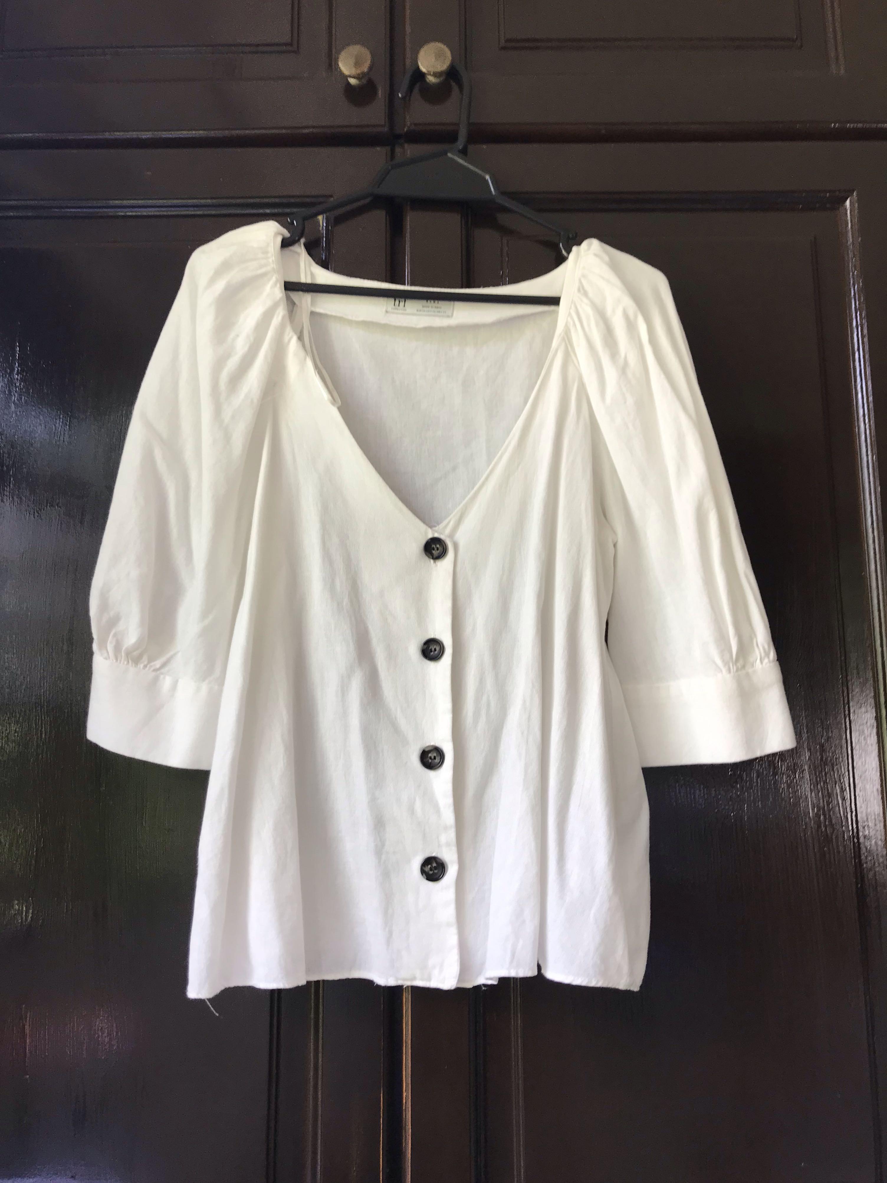 zara white top with buttons