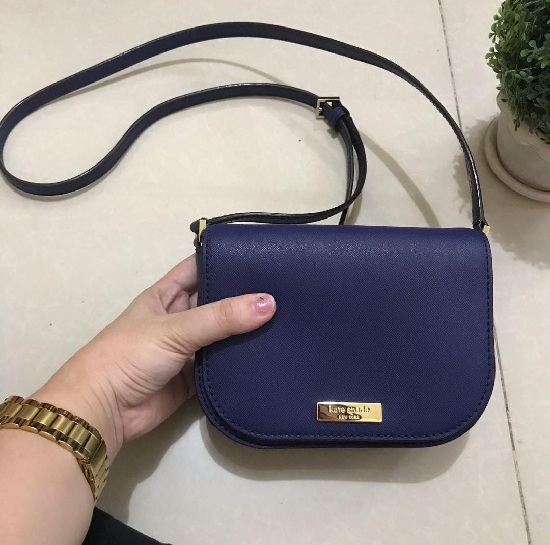 100% Authentic Kate Spade Laurel Way Small Carsen Saffiano Leather  Crossbody Bag, Luxury, Bags & Wallets on Carousell