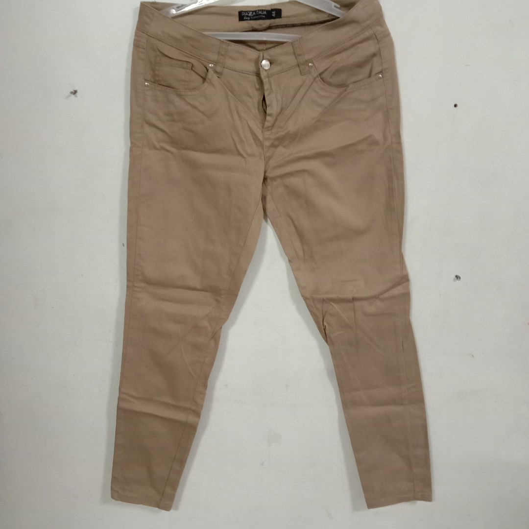 On Sale Piazza Italia Khaki Pants Women S Fashion Clothes