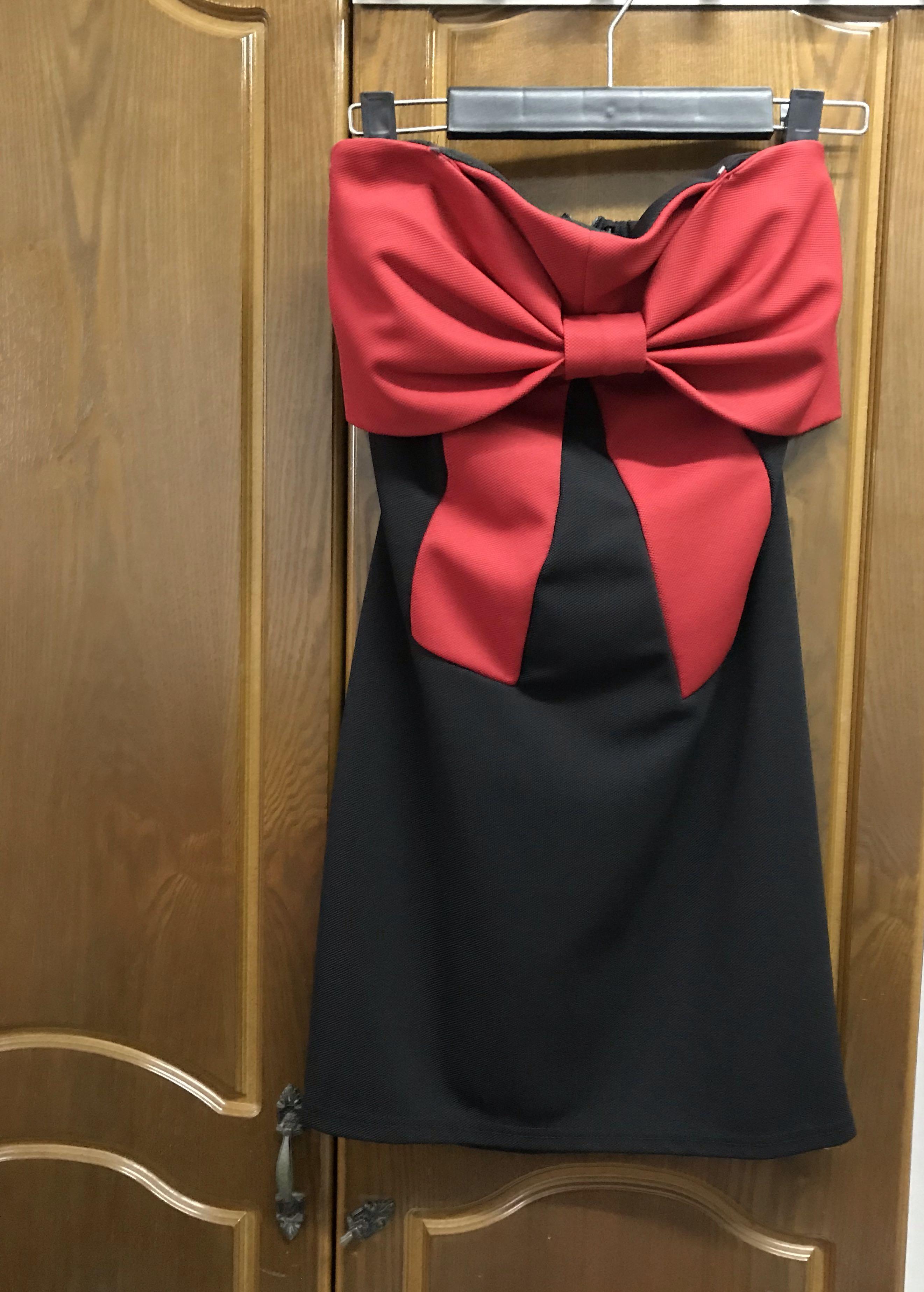 black dress with red ribbon
