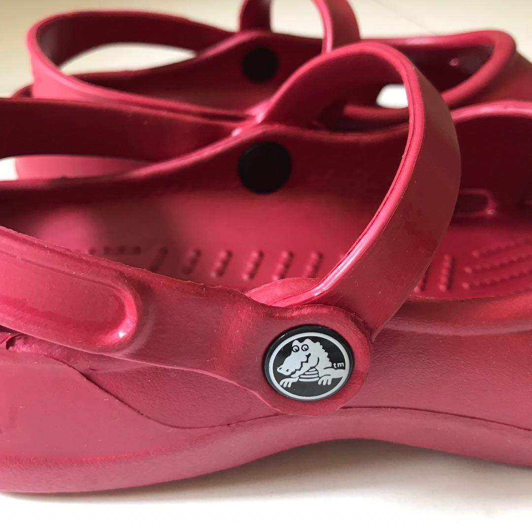 Authentic Crocs Woman Size 8 Mary Jane Maroon Red Beach Sandals Style