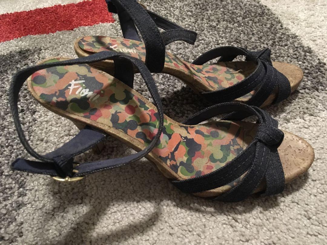 fioni peep toe heels