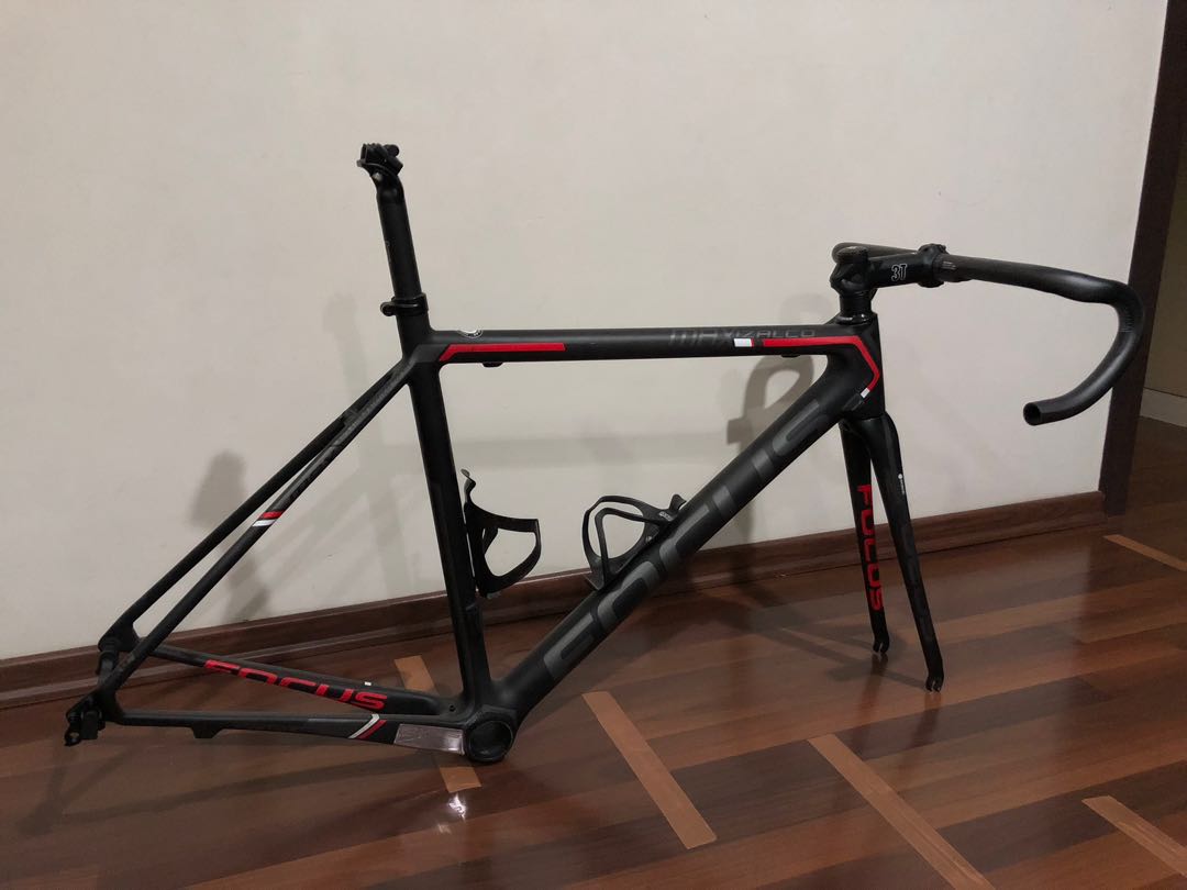Focus izalco store max frameset