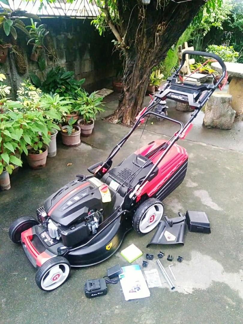 Gardenline 196cc push botton start 4 stroke petrol lawn mower with battery and charger
