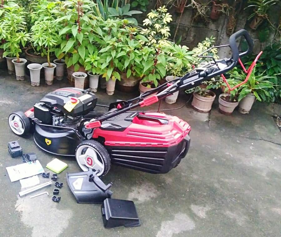 Gardenline 196cc top lawn mower