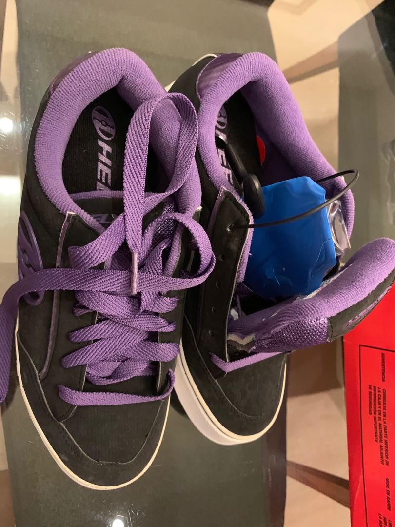 black and purple heelys