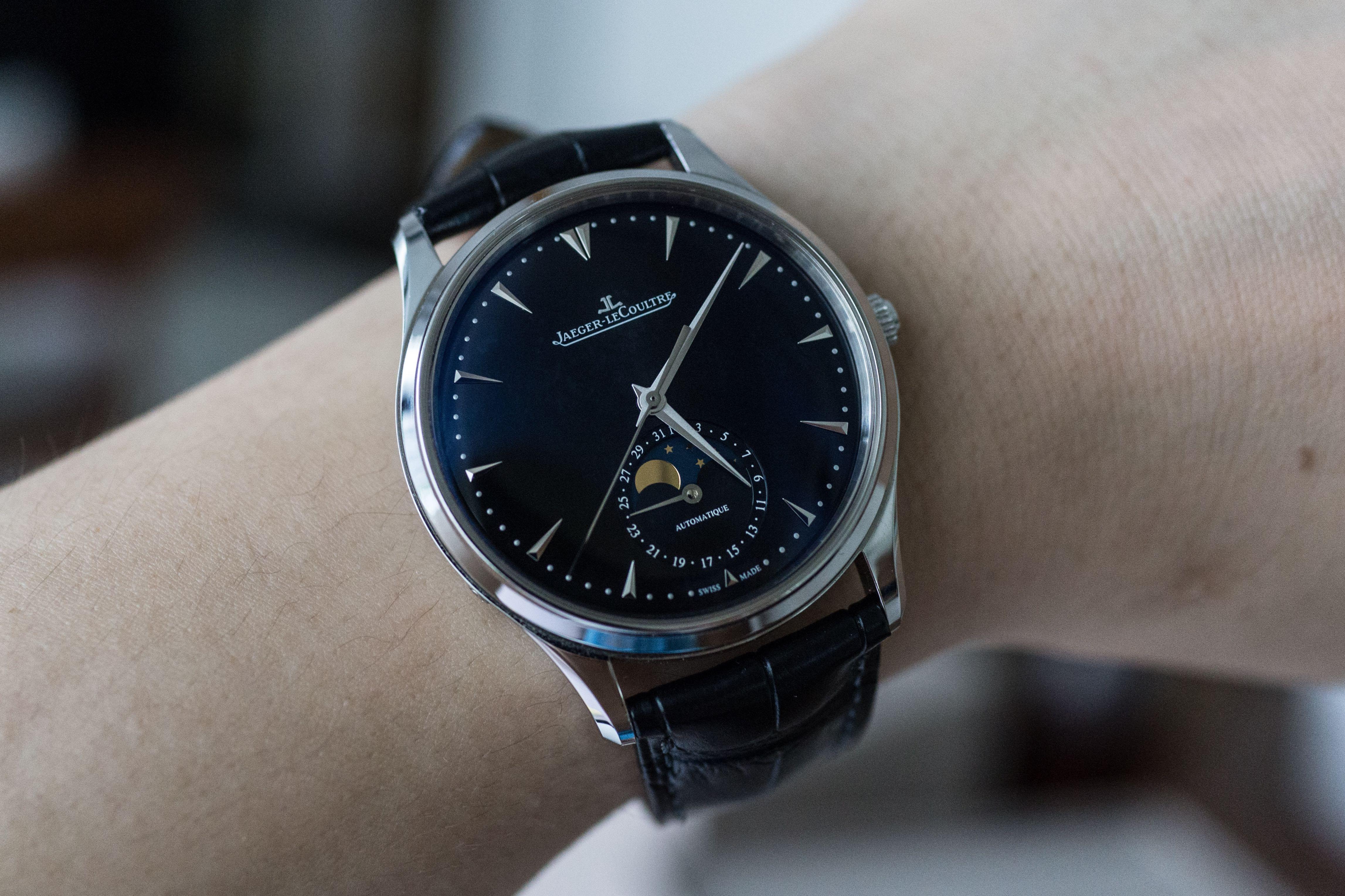 Jaeger lecoultre master 2025 ultra thin moon black