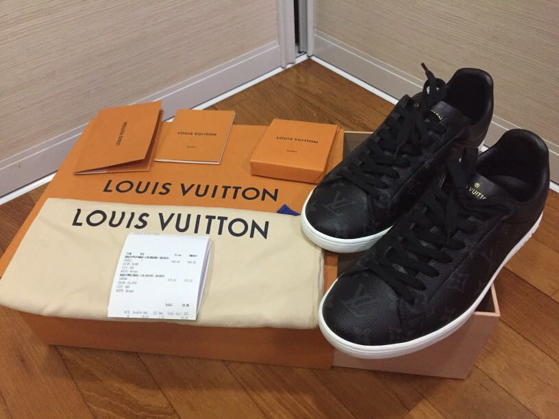 Louis Vuitton Luxembourg Sneakers, Men's Fashion, Footwear, Sneakers on  Carousell