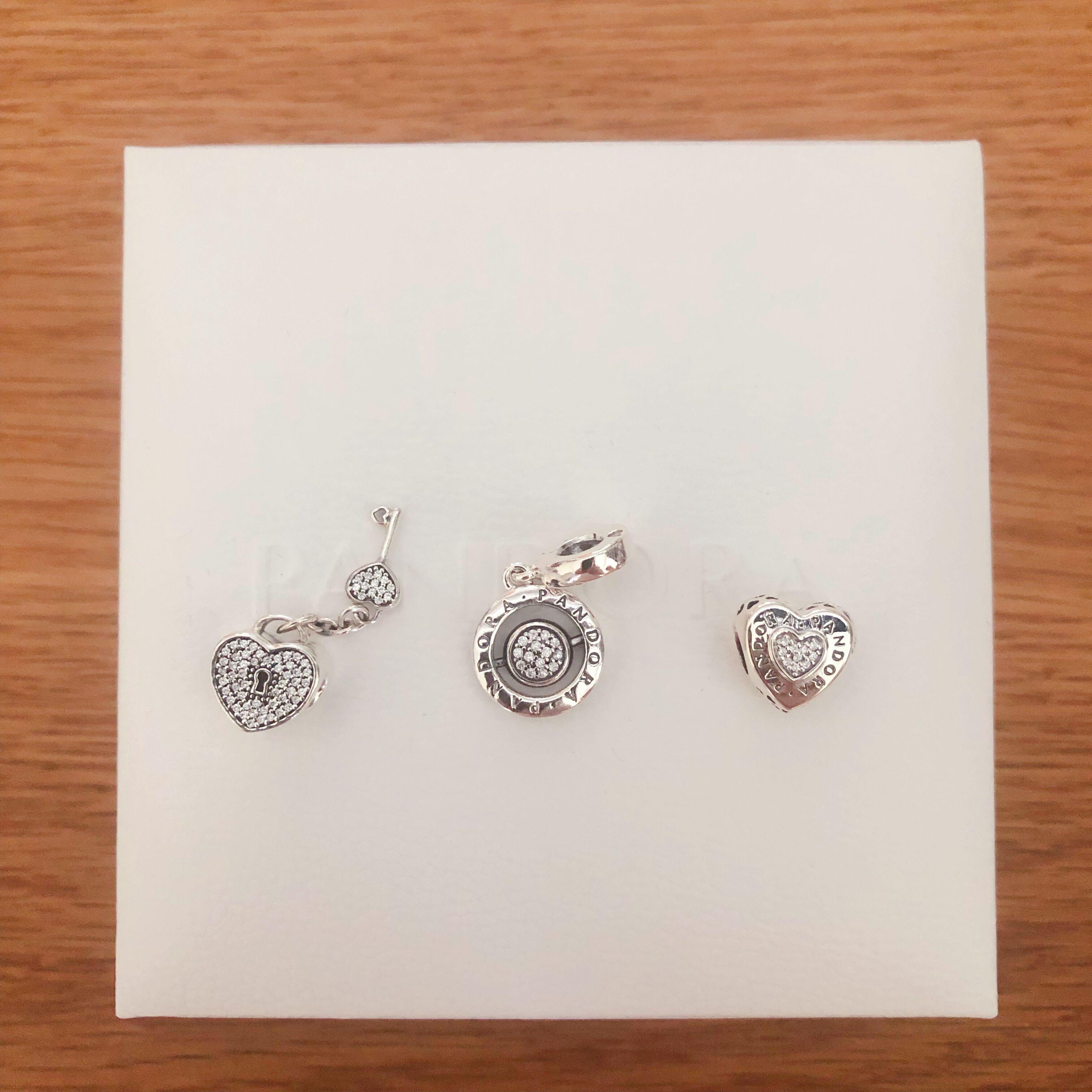 Discontinued pandora earrings top