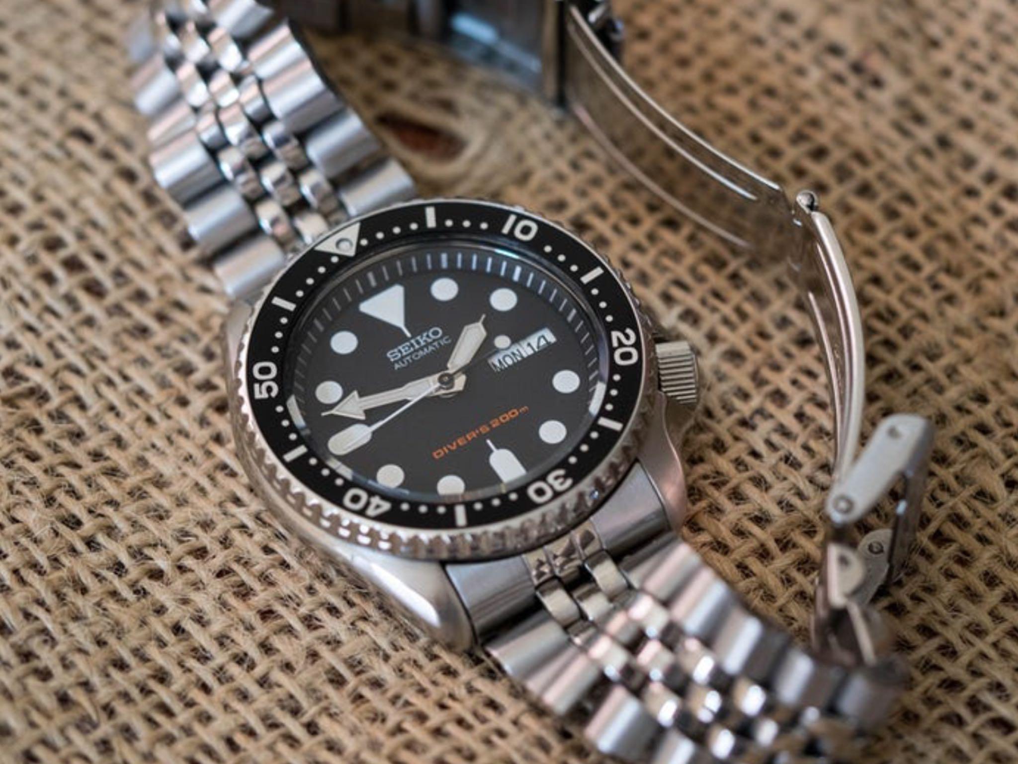 Seiko SKX007 Divers Automatic Steel Watch SKX007K2 Jubilee Bracelet ...