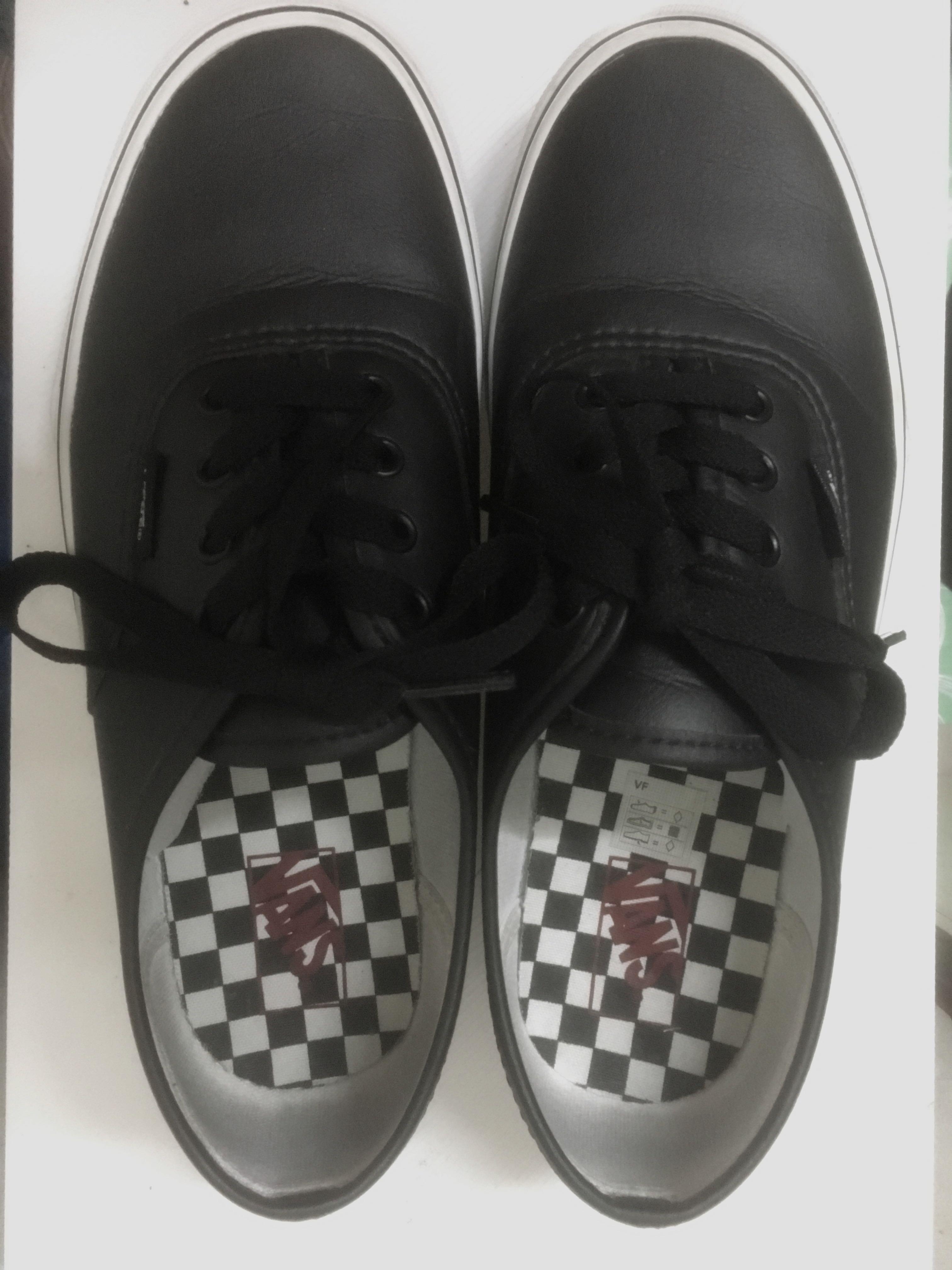 vans authentic junior