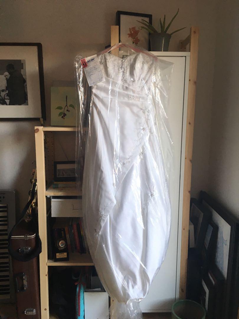 Wedding Dress - Jessica Designs Intl, Women's Fashion, Clothes on Carousell