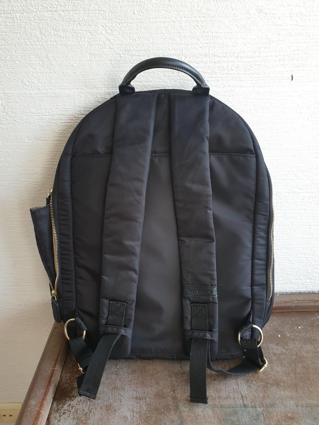 perry triple compartment