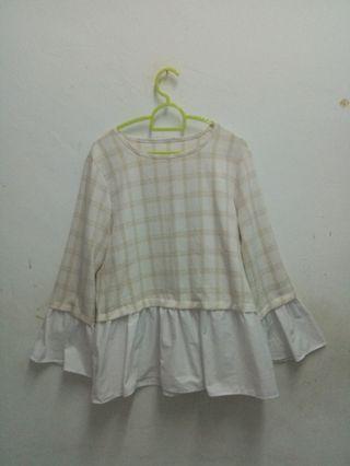 MNB blouse