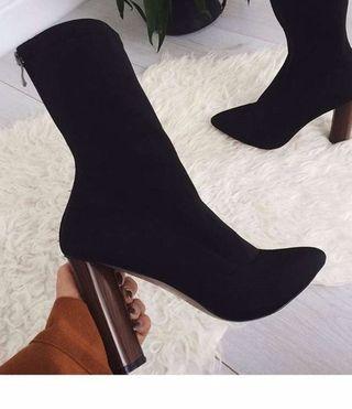 (Polly Couture) Sock Booties, Size 6.5-7