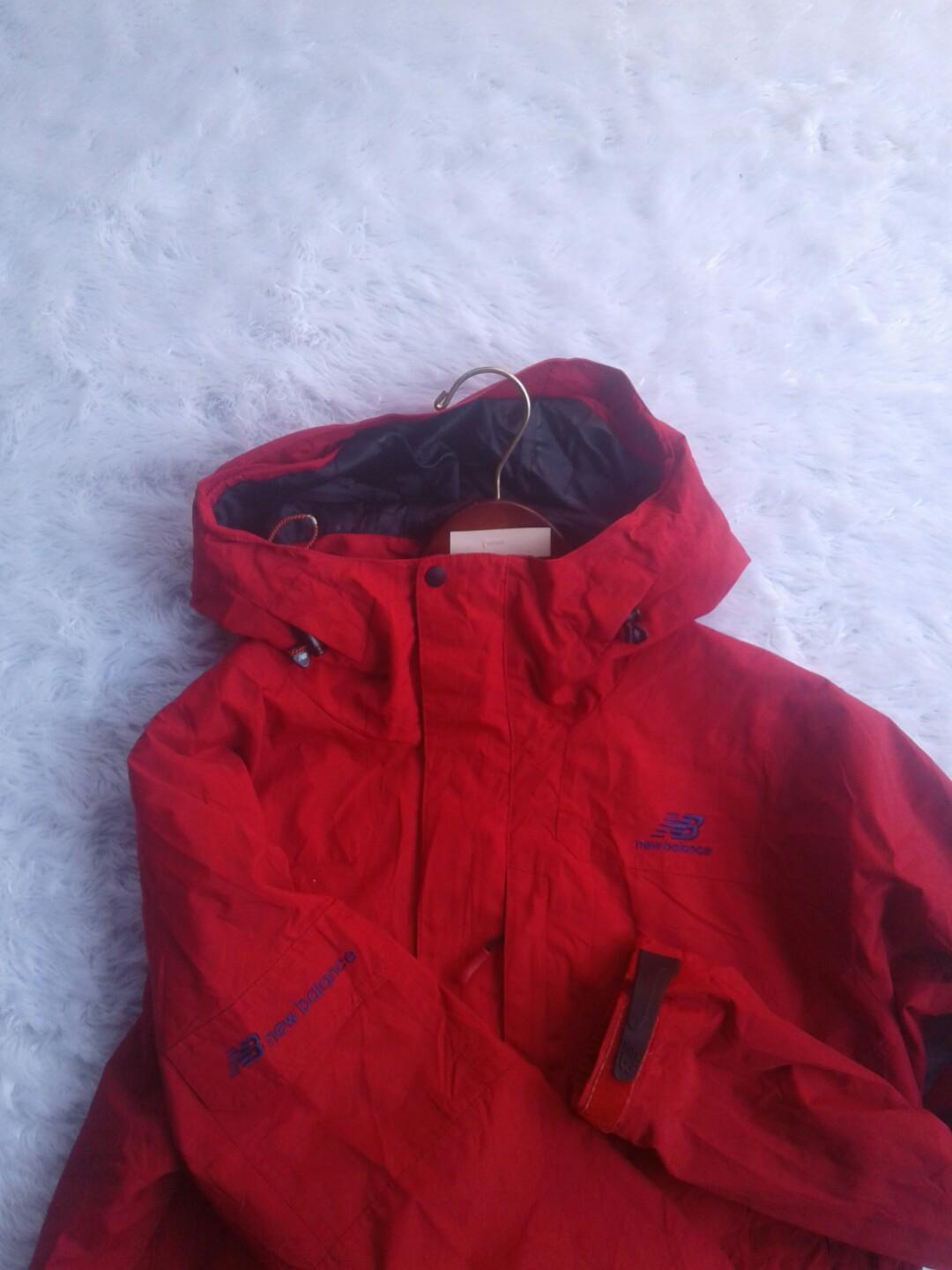 jaket new balance outdoor