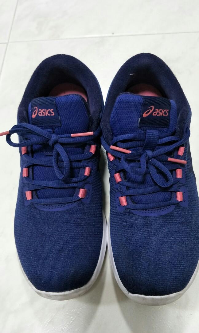 asics walking shoes singapore