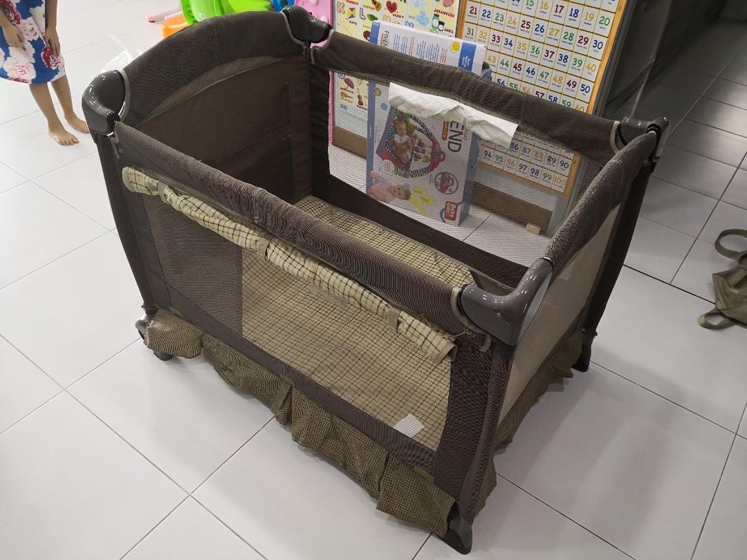 evenflo baby playpen