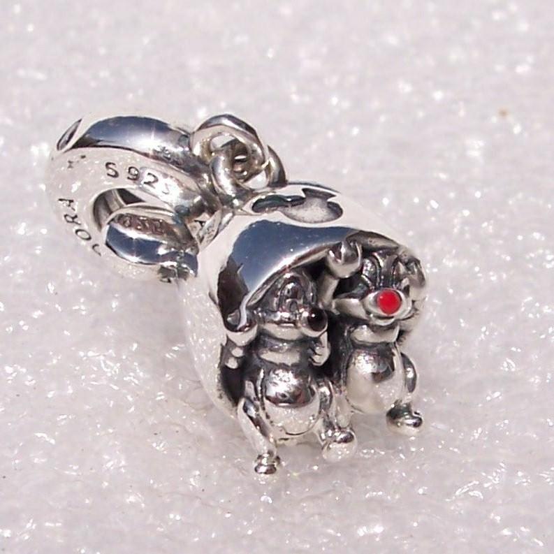 Chip and dale pandora top