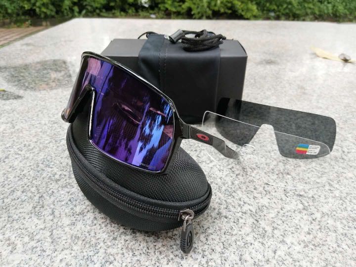 oakley sutro 2019