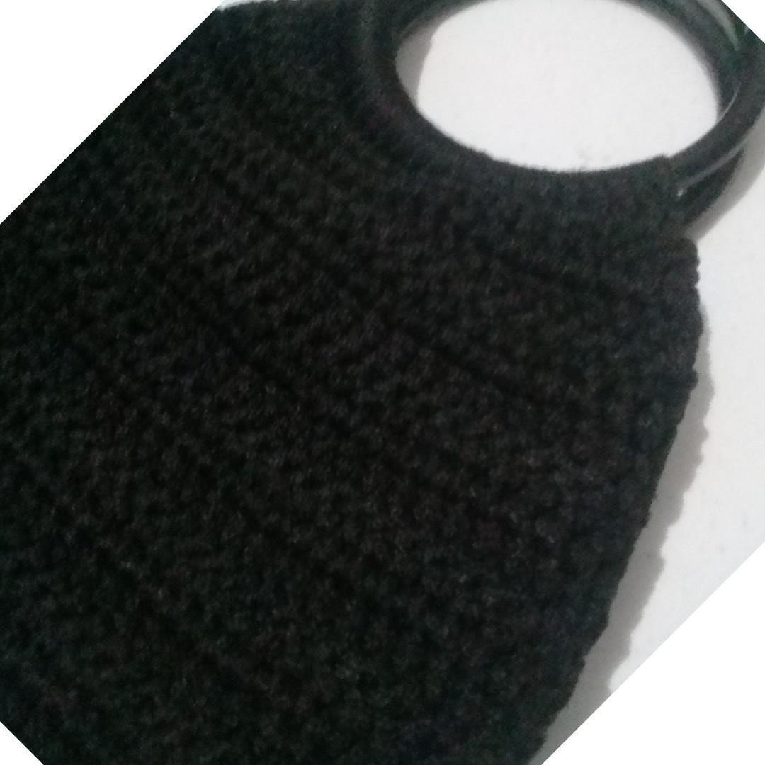 crochet savvy handbag