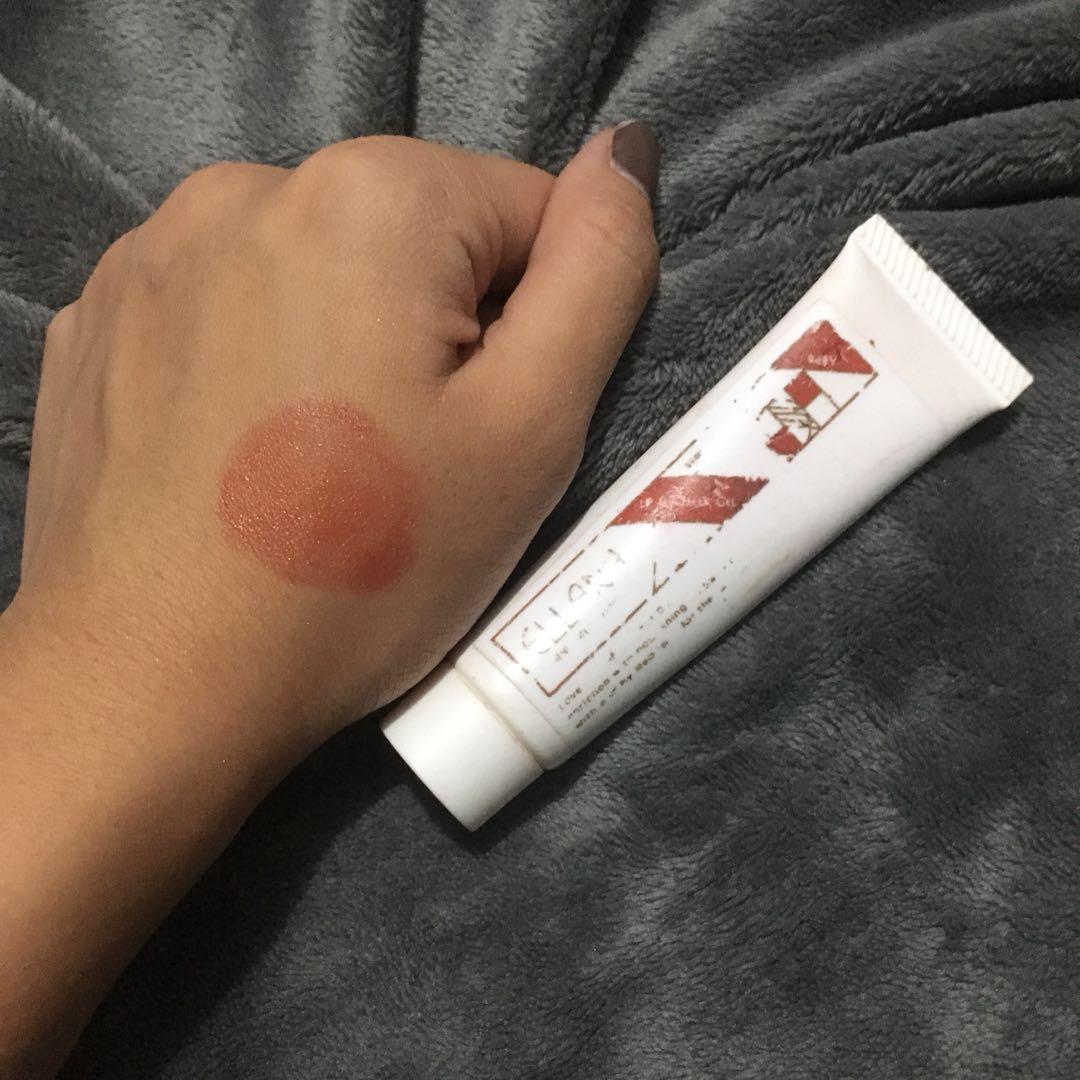 Ellana Blush in Ruby (Category: Makeup) located in Pasay City. Submitted by sheng.14 (Listing ID 242243499, Image 1). Description: Natural looking tint for lips and cheeks A little goes a long way.