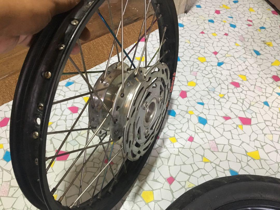For Sale Rim Set For Honda Wave Gilas 125 Yamakoto Rear Hub Orig Front Hub From Wave Bushido Rim Motorbikes Motorbike Parts Accessories Tires Rims On Carousell