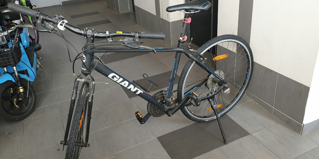 Giant escape hybrid 2 2015, Sports 