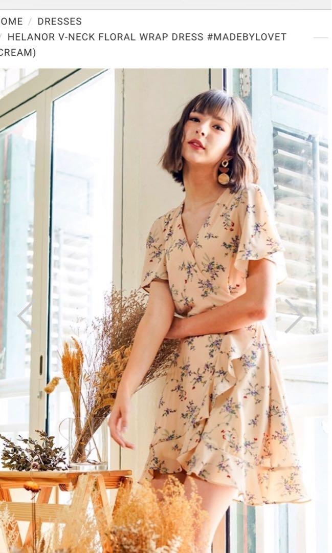 v neck floral wrap dress