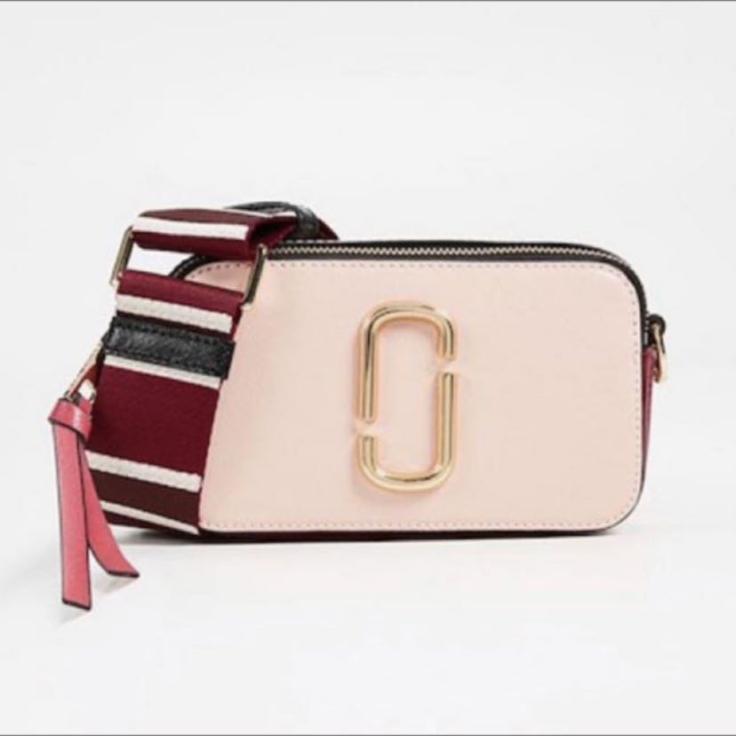 Marc Jacob Snapshot limited edition Pink, Women's Fashion, Bags
