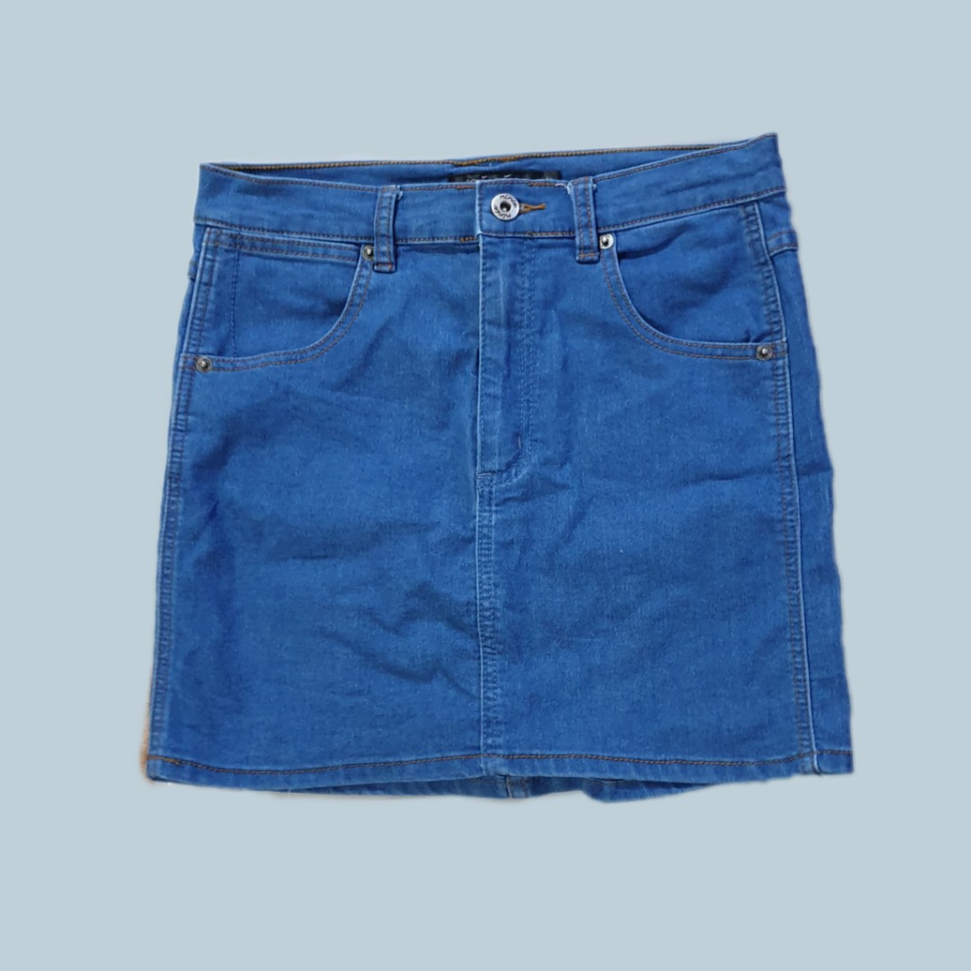 pencil cut denim skirt