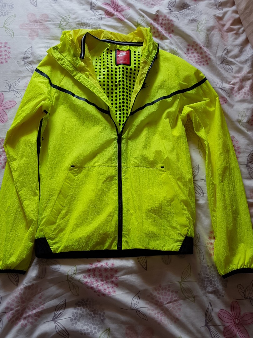 bright yellow nike jacket