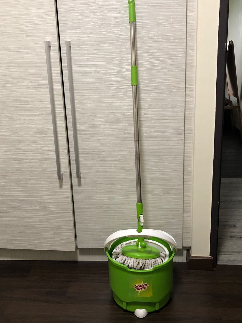 Scotch brite spin mop with handle, Home Appliances, Cleaning & Laundry